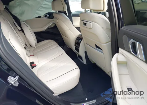 2024 BMW X6 xDrive40I z USA, uszkodzony, nr VIN 5UX33EX04R9V18045